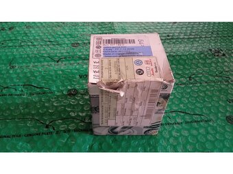 lůžko ramene Škoda Felicia 6U0407182C - 4