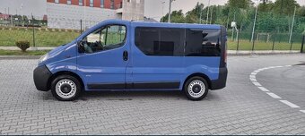 Opel vivaro - 4