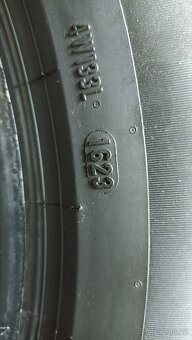 Celoroční pneu Pirelli 235 50r 18 - 4