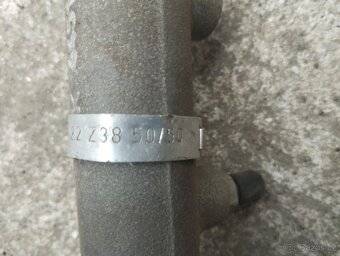 dvojitý hlavní brzdový válec 22mm - 4