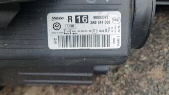 Prodám přední Lampy na Passat B7 - 4