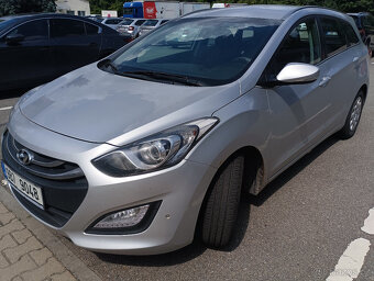 Hyundai i30 1.6 CRDi, 81kW, stříbrná metalíza r.v. 2014 - 4