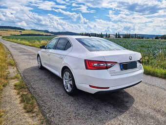 Škoda Superb 3, DSG, alcantara,keyless - 4
