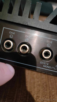 Zesilovač Yamaha YPA 1000 - 4