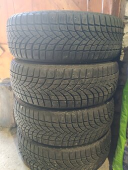 Pneu Dayton 185/55 R15 - 4