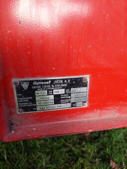 sekačka trakturek MF 70 vlečka - 4