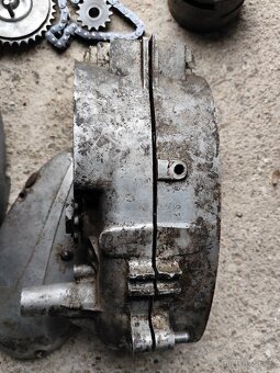 Motor Jawa 550 / 555 - 4