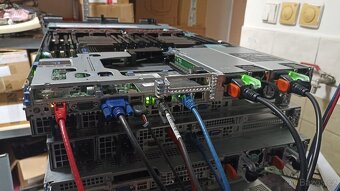 Dell R640 1U 10SFF(8NVME), 2x Xeon Gold 4110 - 4