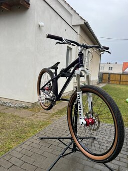 Dirtové kolo specialized - 4