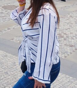 Elegantní halenka zn. ZARA, vel. cca 44 - 4