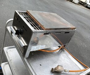 Plynový gril rošt gastro na PB - 4