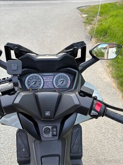 Honda Forza 350 2023 - 4