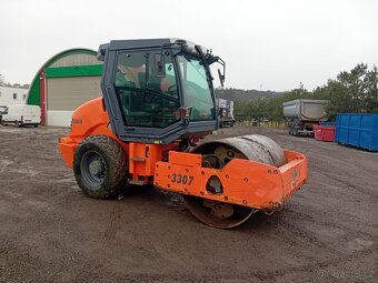 Válec HAMM 3307 - 4
