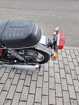 Honda four 750 k7 - 4