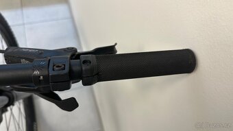 ZÁNOVNÍ SPECIALIZED ROCKHOPPER EXPERT, rám M - 4