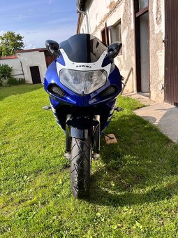 Suzuki GSXR 600 - 4