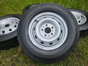 Kompletní letní ZÁTĚŽOVÁ ocelová kola - 215/70 R15 C - 5x118 - 4