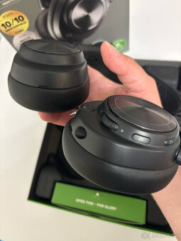 Steelseries Arctis Nova PRO Wireless X - 4