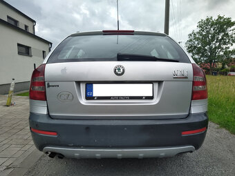 Škoda Octavia 2 Scout 2.0 tdi - 4