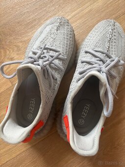 ADIDAS YEEZY BOOST 350 V2 TAIL LIGHT vel 37,5 - 4