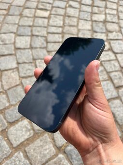 Apple iPhone 13 - 4