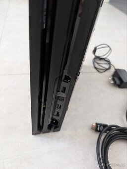 PlayStation 4 Pro - 4