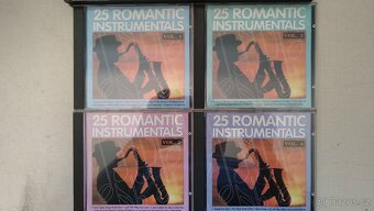 8 x CD poslechovky - 4