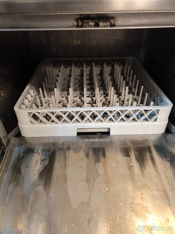 Myčka gastro na sklo Zanussi NUC3DP - 4