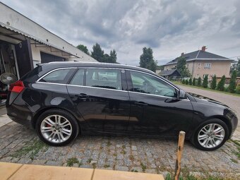 Opel Insignia Sports Tourer  2.0CDTi 118kW, 2013, manual. - 4
