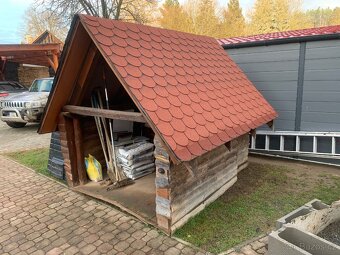 Zateplená luxusní psí bouda - 4