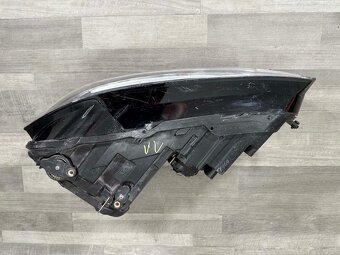 GOLF 7 SPORTSVAN 14-20 - 51 - světlo LP - 517941005B - 4