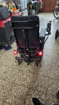 Elektrický invalidní vozík - 4