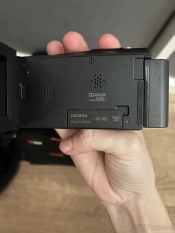 SONY HDR-PJ330E - 4