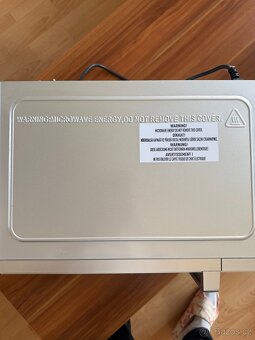 Mikrovlnná trouba Beko - 4