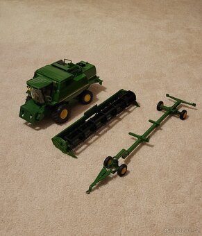Siku kombajn John Deere 1:32 - 4