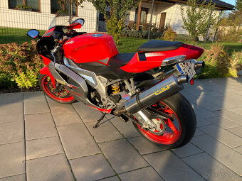 Aprilia RSV 1000 R, r.v. 2004 - 4