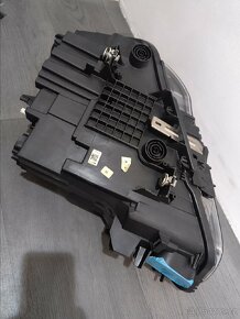 Bmw LED světlo X1 F48 F49 pravé použité originál EU verze - 4