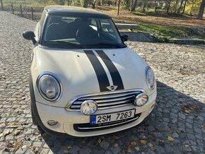Mini Cooper 1,6/90kw,automat,69000km,s možností odečíst DPH - 4