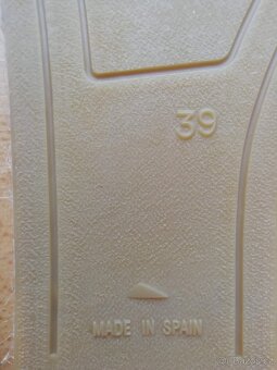 Dámské pantofle - Gaimo - 4