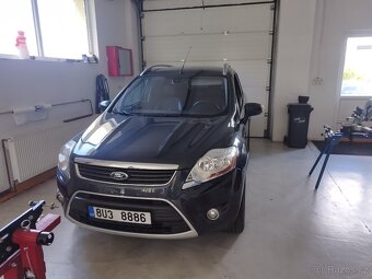 Ford Kuga - 4