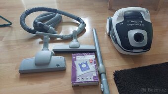 Vysavač Electrolux ZE355 2200 W - 4