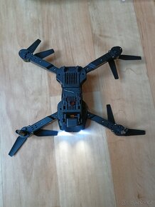 Dron E99 pro nový kufřík zdarma - 4