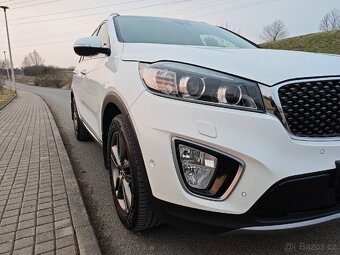 Kia Sorento - 4