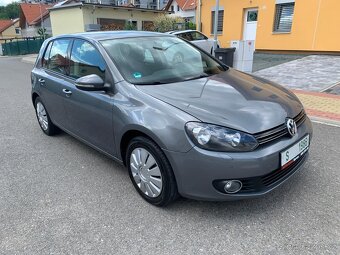 VW Golf VI 1.6 (BENZÍN),r.v.10/2008,2.maj.,serviska,tažné - 4