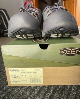 Keen (Targhee low WB), nové 39 (25,5 cm) - 4