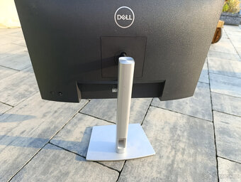 DELL P2422HE - Ethernet USB-C dobíjení HUB atd. - 4