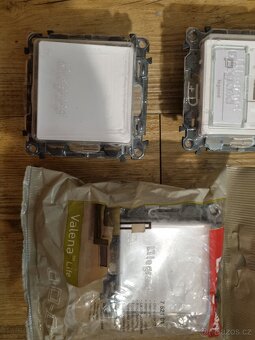 Legrand Valena Live - 4