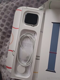 Prodám Apple watch SE 44mm - 4