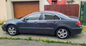 Honda Legend KB1 3.5 V6 VTEC SH-AWD - dva vozy - 4