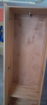 Skříně výška 180cm šířka 70cm hloubka 40cm - 4